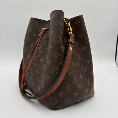 2020 Louis Vuitton NeoNoe Bag