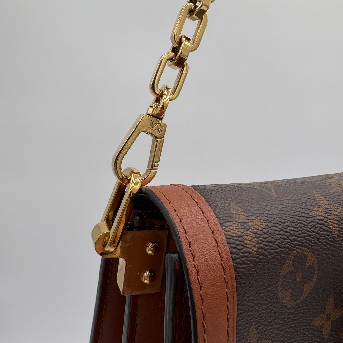 2019 Louis Vuitton Dauphine MM