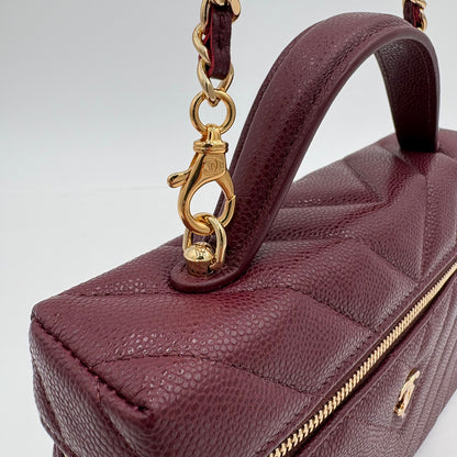 2026 Chanel Caviar Quilted Top Handle Slim Vanity With Chain