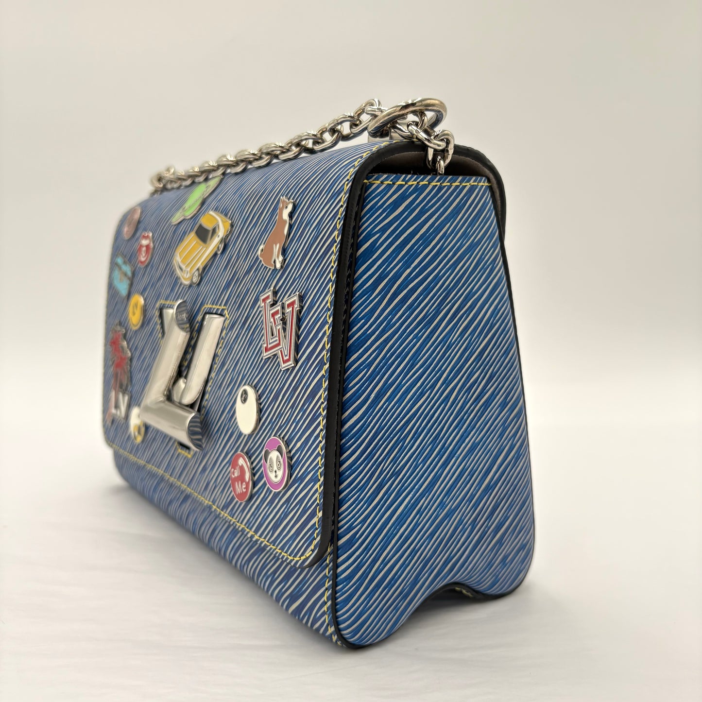 2017 Louis Vuitton Epi Twist Charms MM