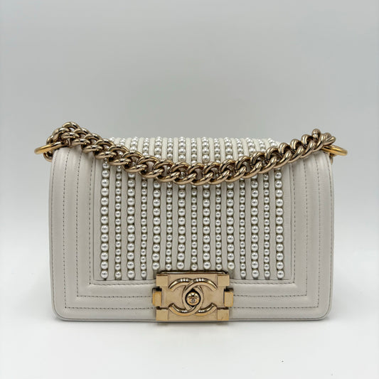 2019/2020 Chanel Pearl Boy Bag