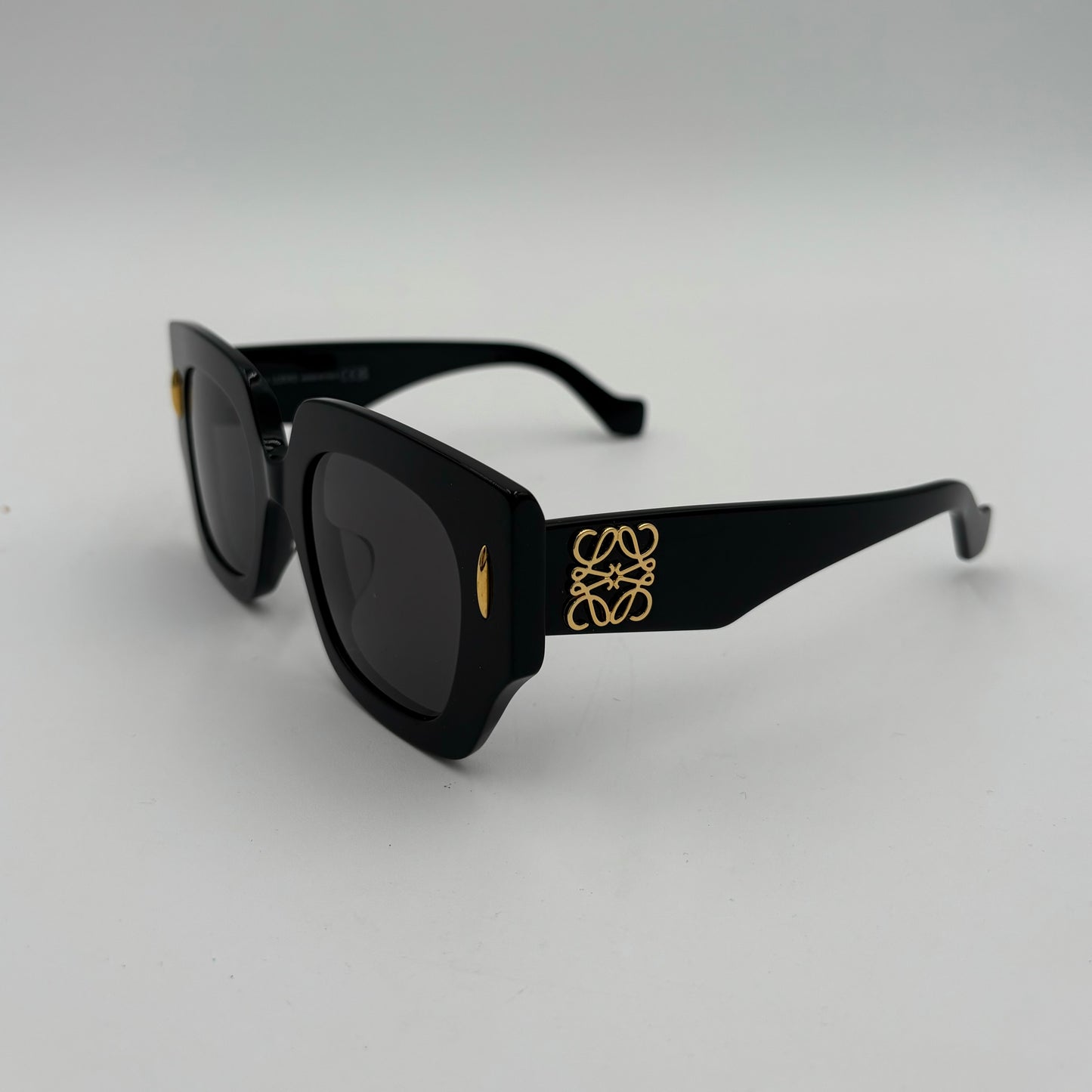 Loewe LW4012 Black Gold Sunglasses
