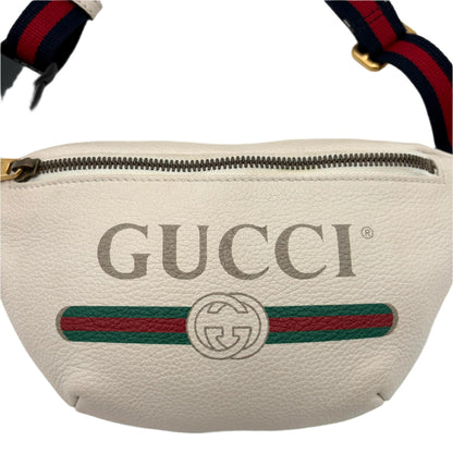 Gucci Print Logo Belt Bag-White : Small