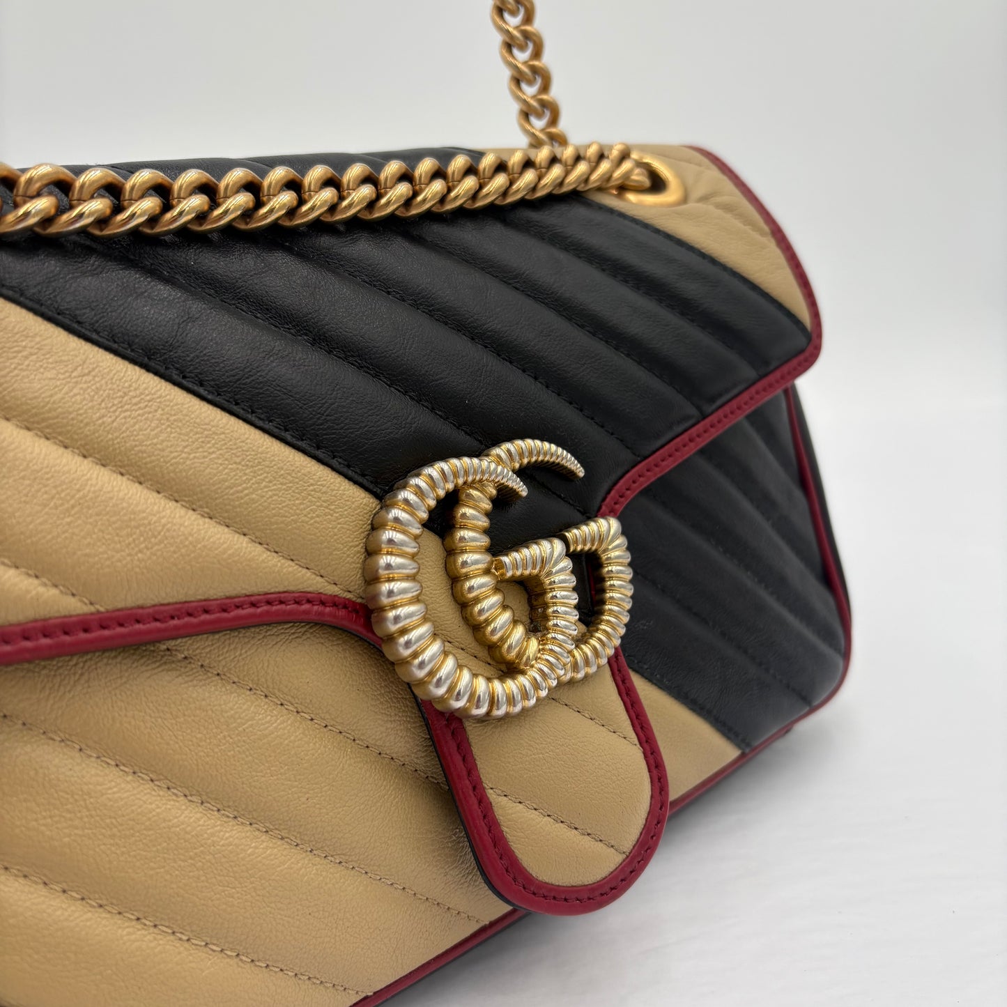 Gucci Marmont Flap Tricolor Diagonal Quilted Leather Bag