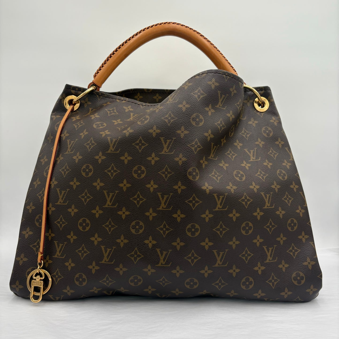2010 Louis Vuitton Artsy GM Handbag