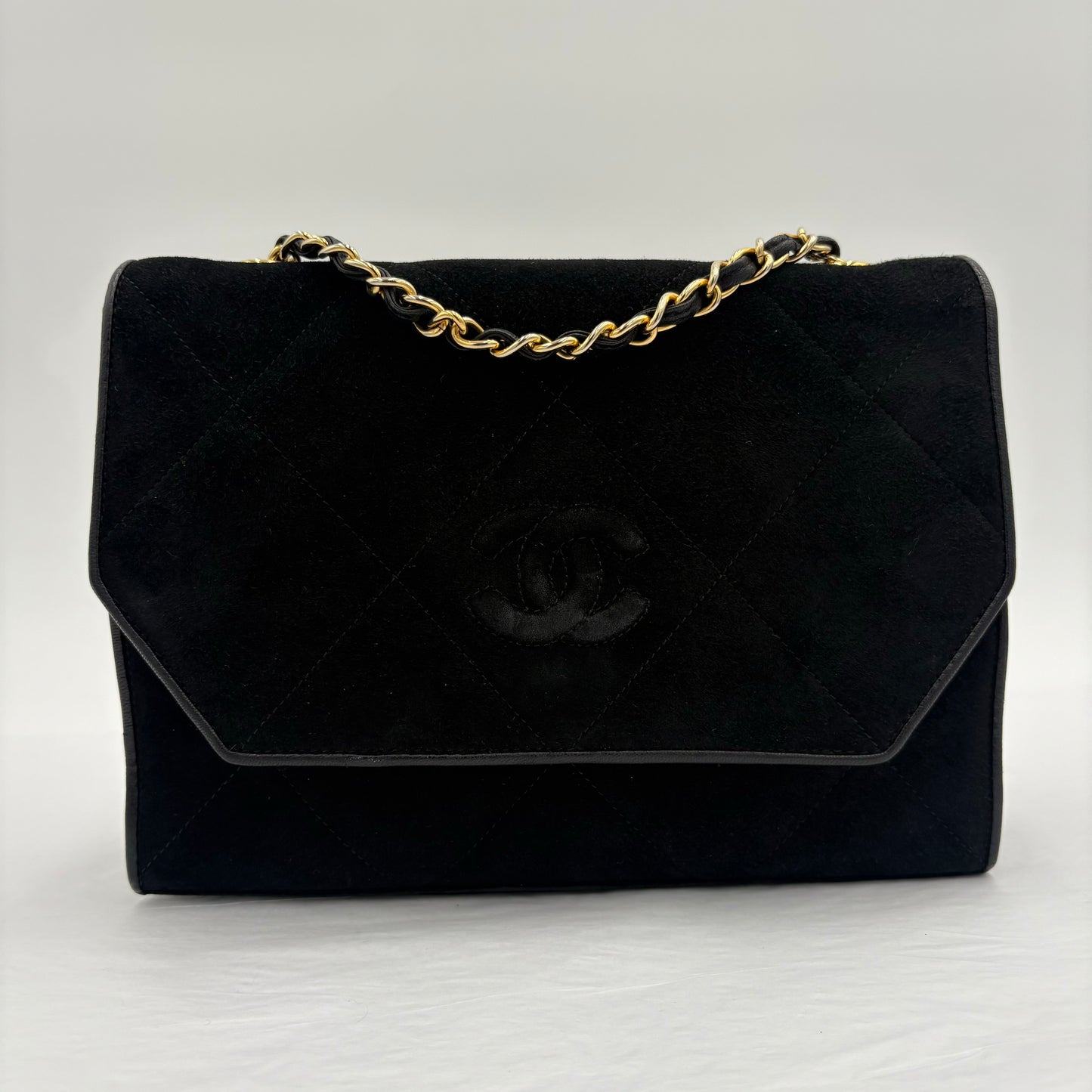 1986-88 Chanel Suede Diamond Stitch Flap Bag