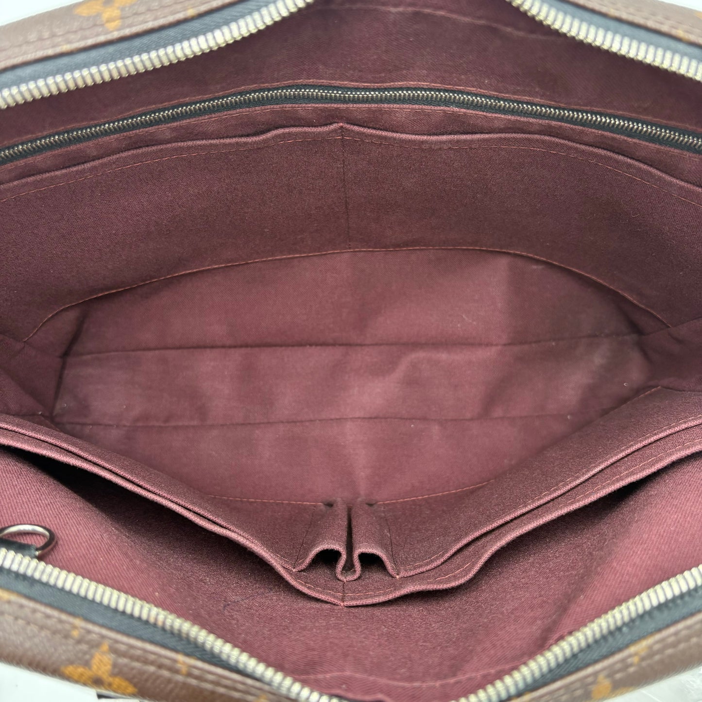 2011 Louis Vuitton Macassar Porte Documents Business Bag