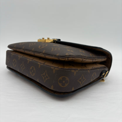 Louis Vuitton Reverse Monogram Metis