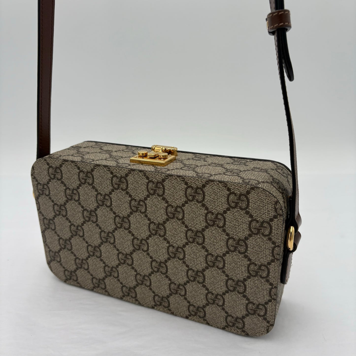 Gucci Interlocking GG Box Crossbody Purse