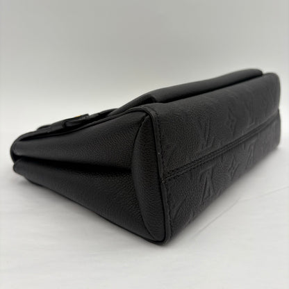Chipped Louis Vuitton Vavin PM Empreinte Leather