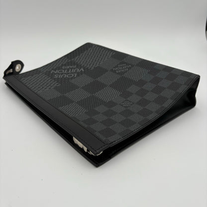 Chipped Louis Vuitton 3D Pochette Voyage Clutch Bag