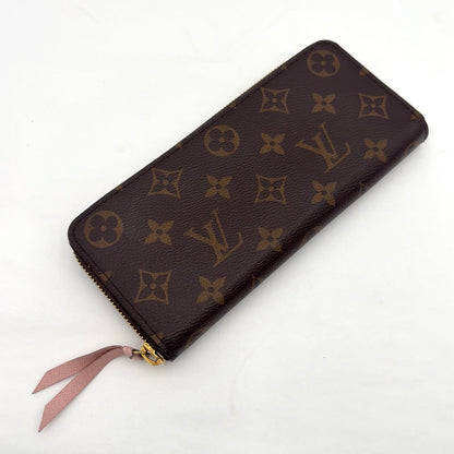 Chipped Louis Vuitton Clemence Monogram/Rose Ballerine