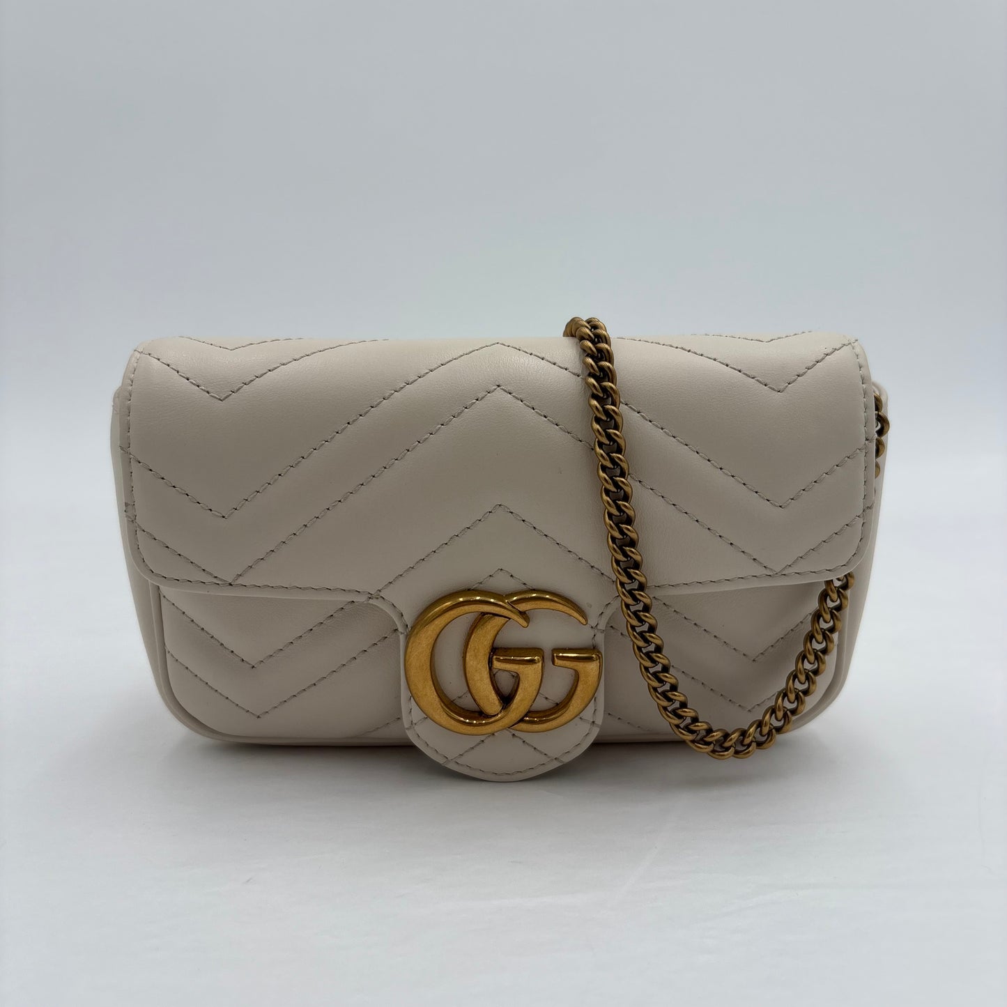 Gucci GG Super Mini Bag