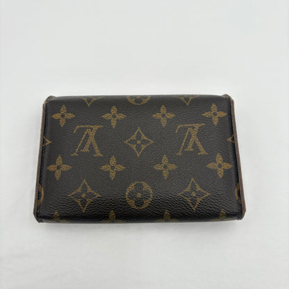 2015 Louis Vuitton Sarah Compact Wallet