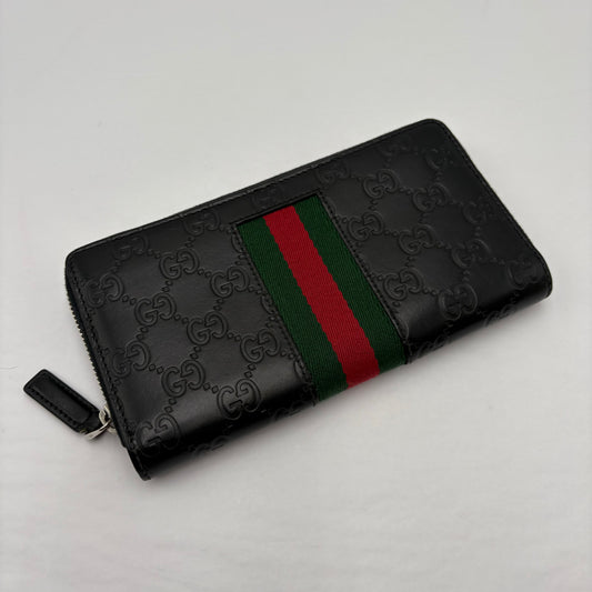Gucci Black Leather Zip Wallet