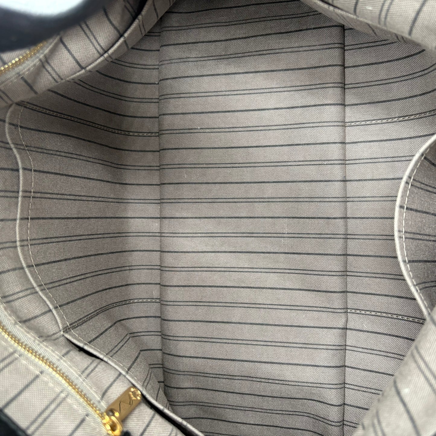 2015 Louis Vuitton Artsy Bag