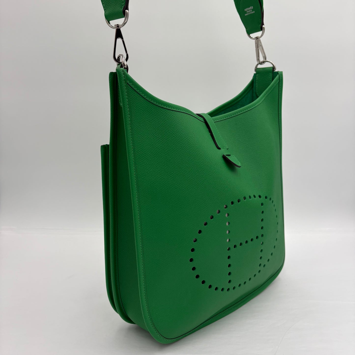 2014 Hermes Evelyne III 29 Shoulder Bag