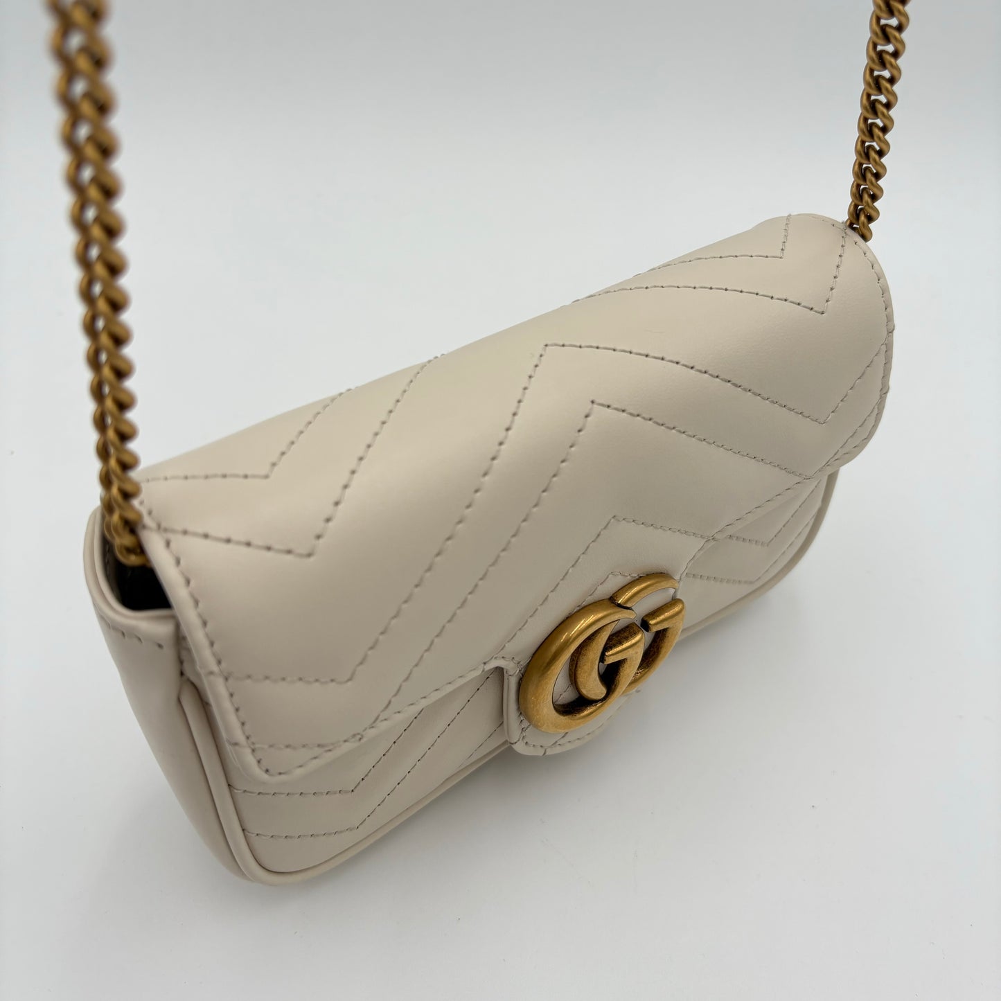 Gucci GG Marmont Chevron Super Mini Crossbody