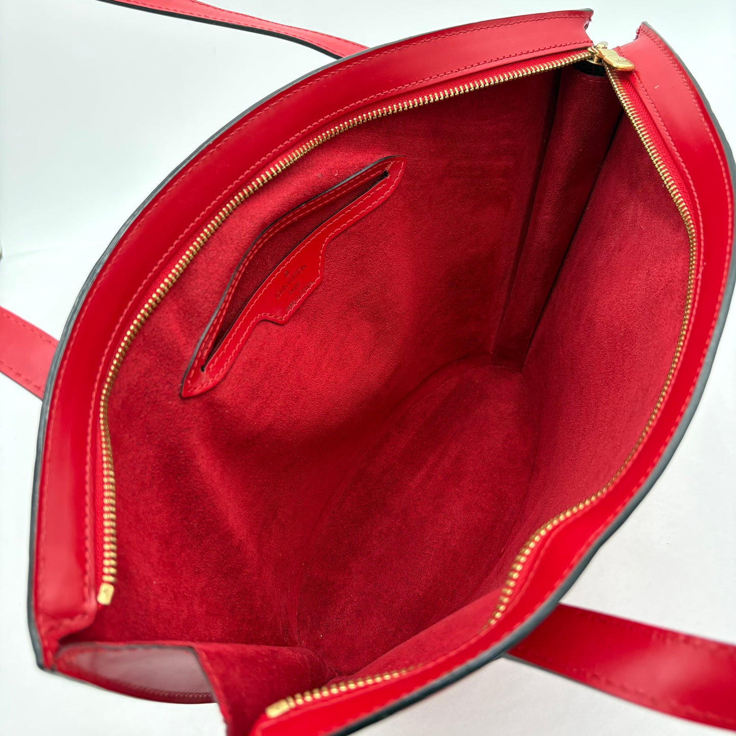 2001 Louis Vuitton Epi Saint Jacques