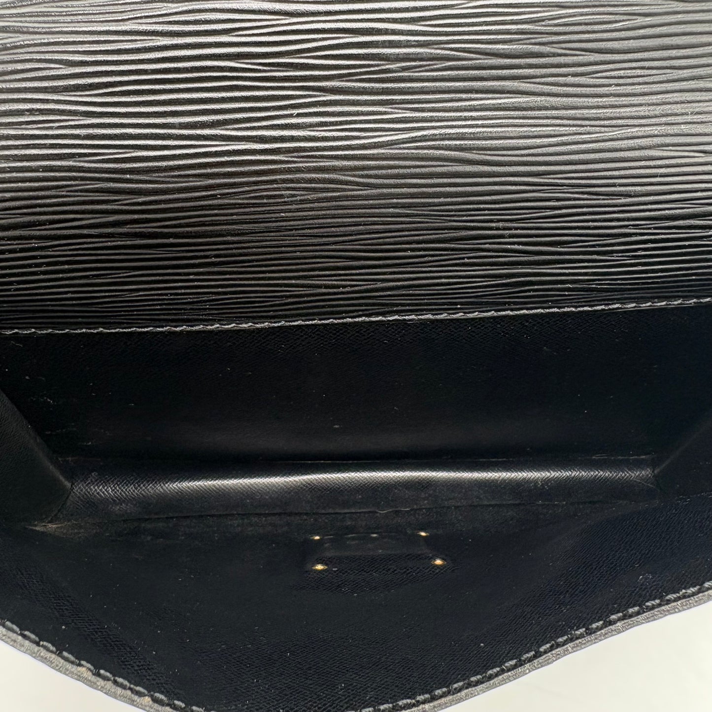 1992 Louis Vuitton Epi Sac Biface