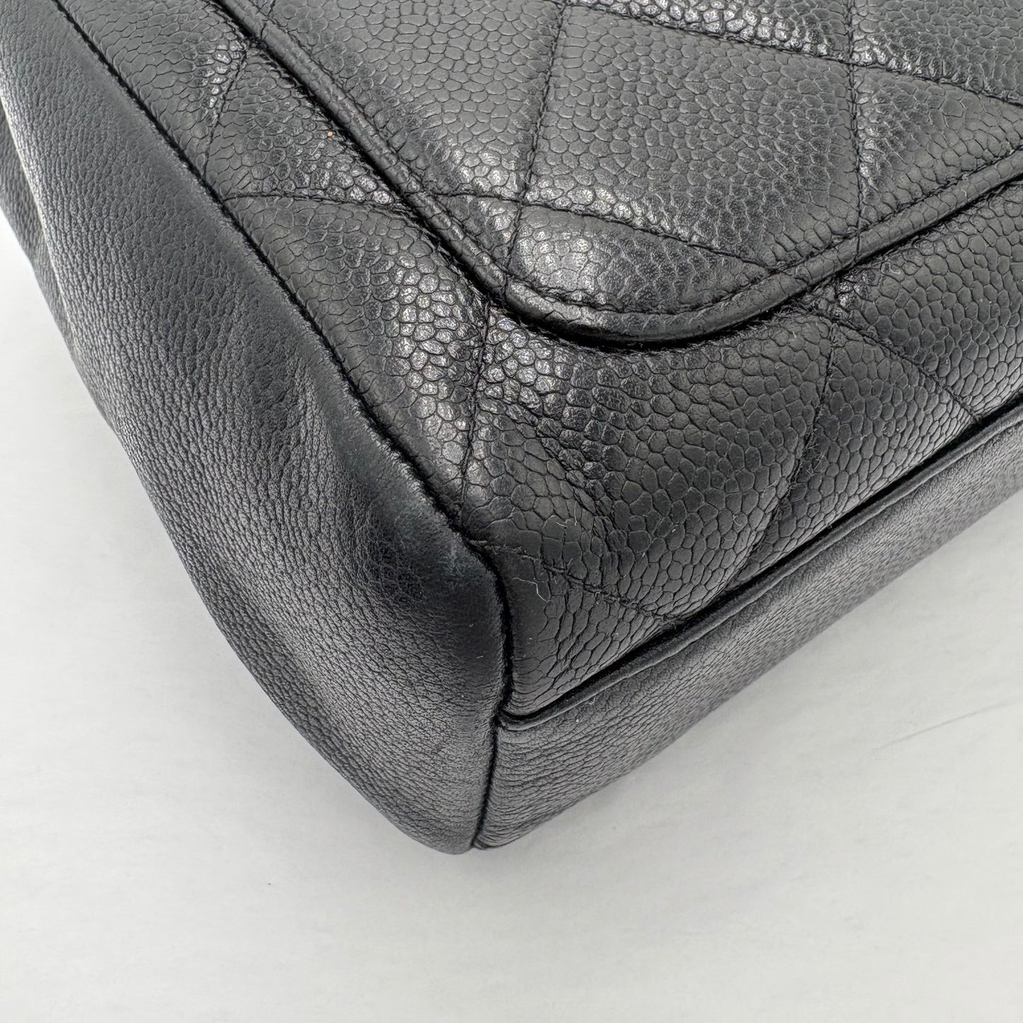 1994-96 Chanel Quilted Caviar Single Flap