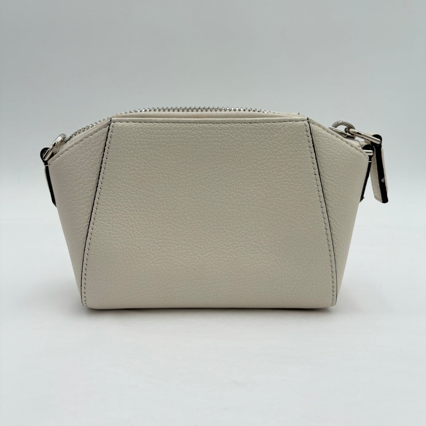 Givenchy  Nano Antigona Bag in Grained Leather