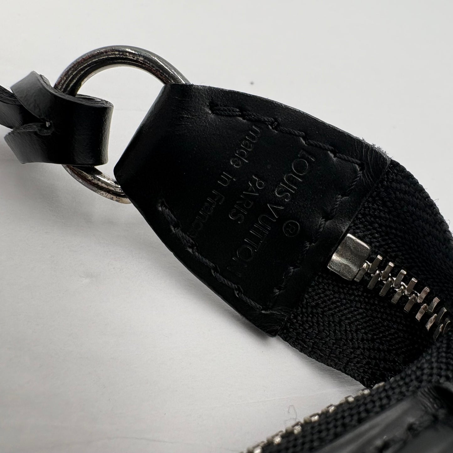 2006 Louis Vuitton Epi Pochette