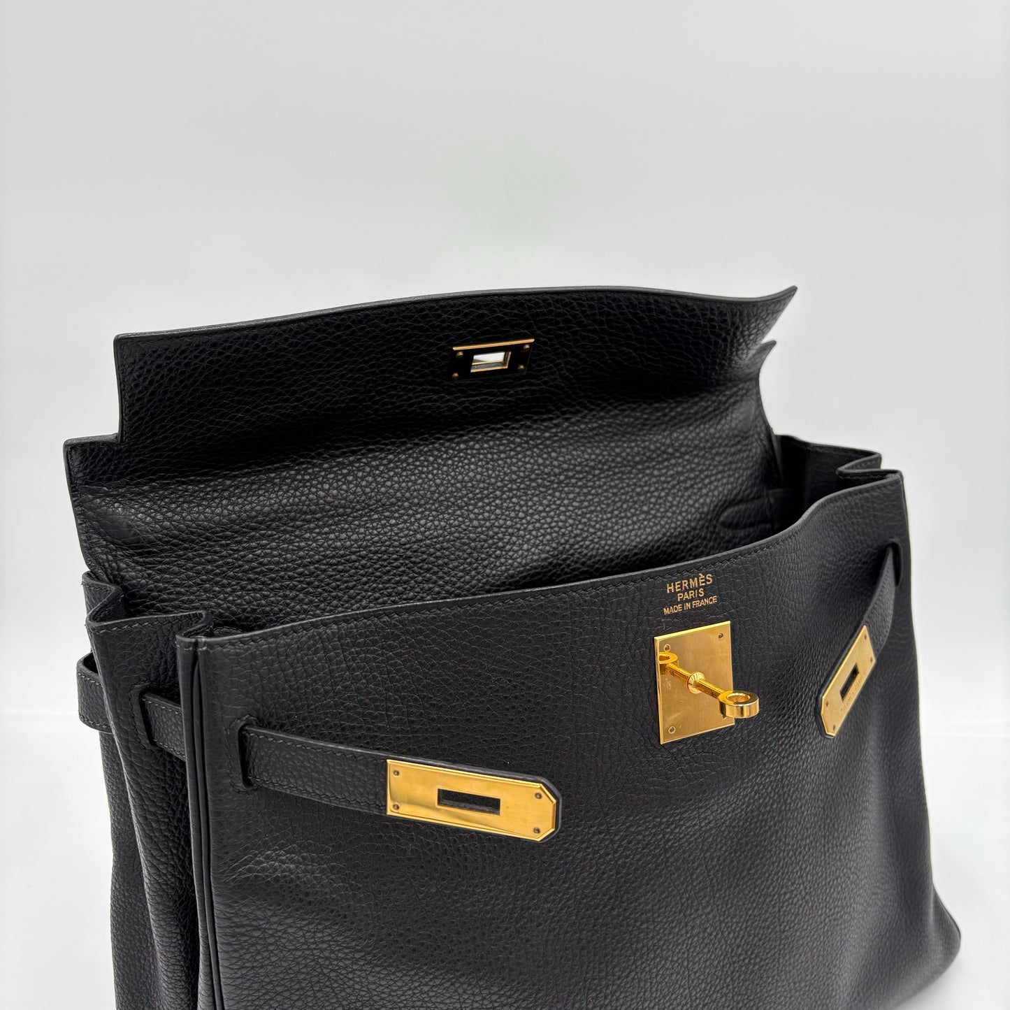 2001 Hermès Retourne Kelly Taurillon Clemence Leather