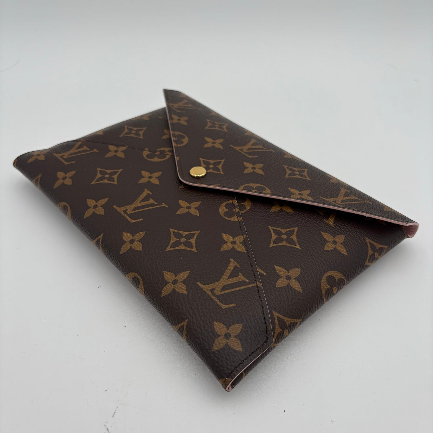 Louis Vuitton Kirigami Clutch-Monogram : GM