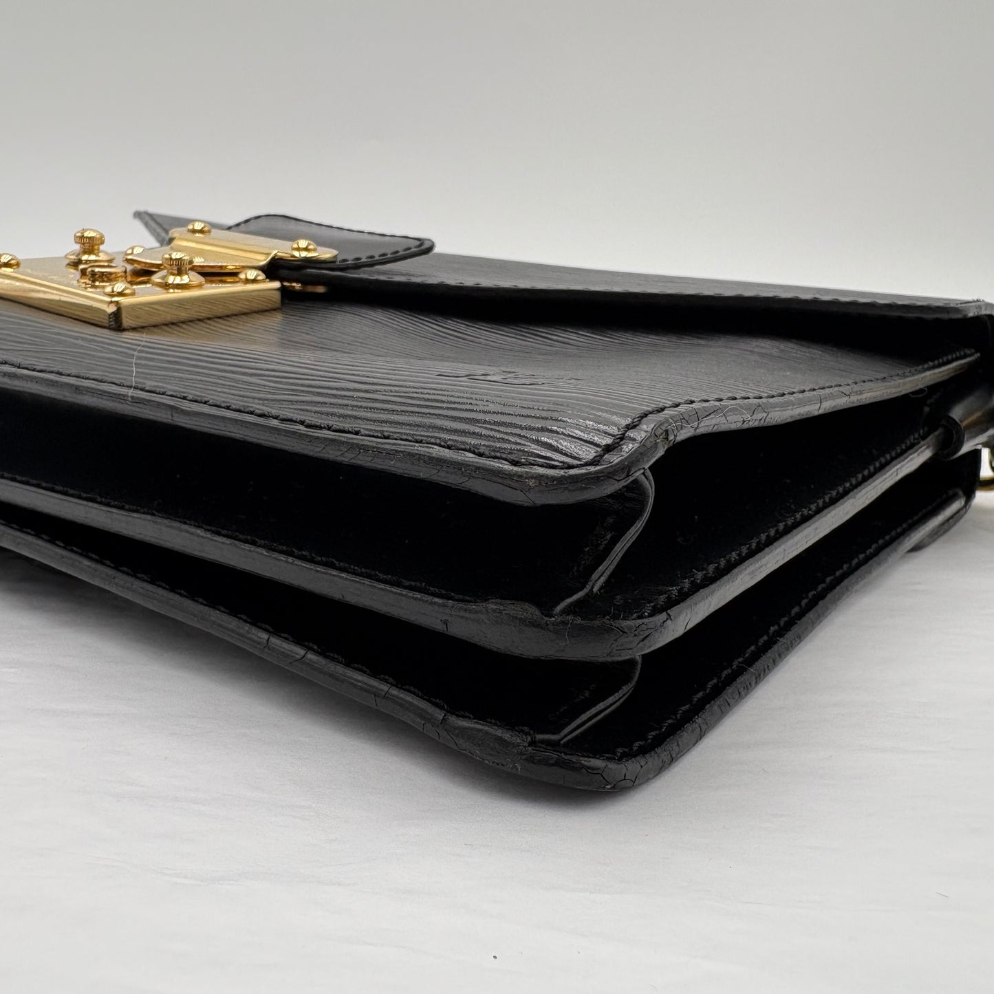 1992 Louis Vuitton Epi Sac Biface