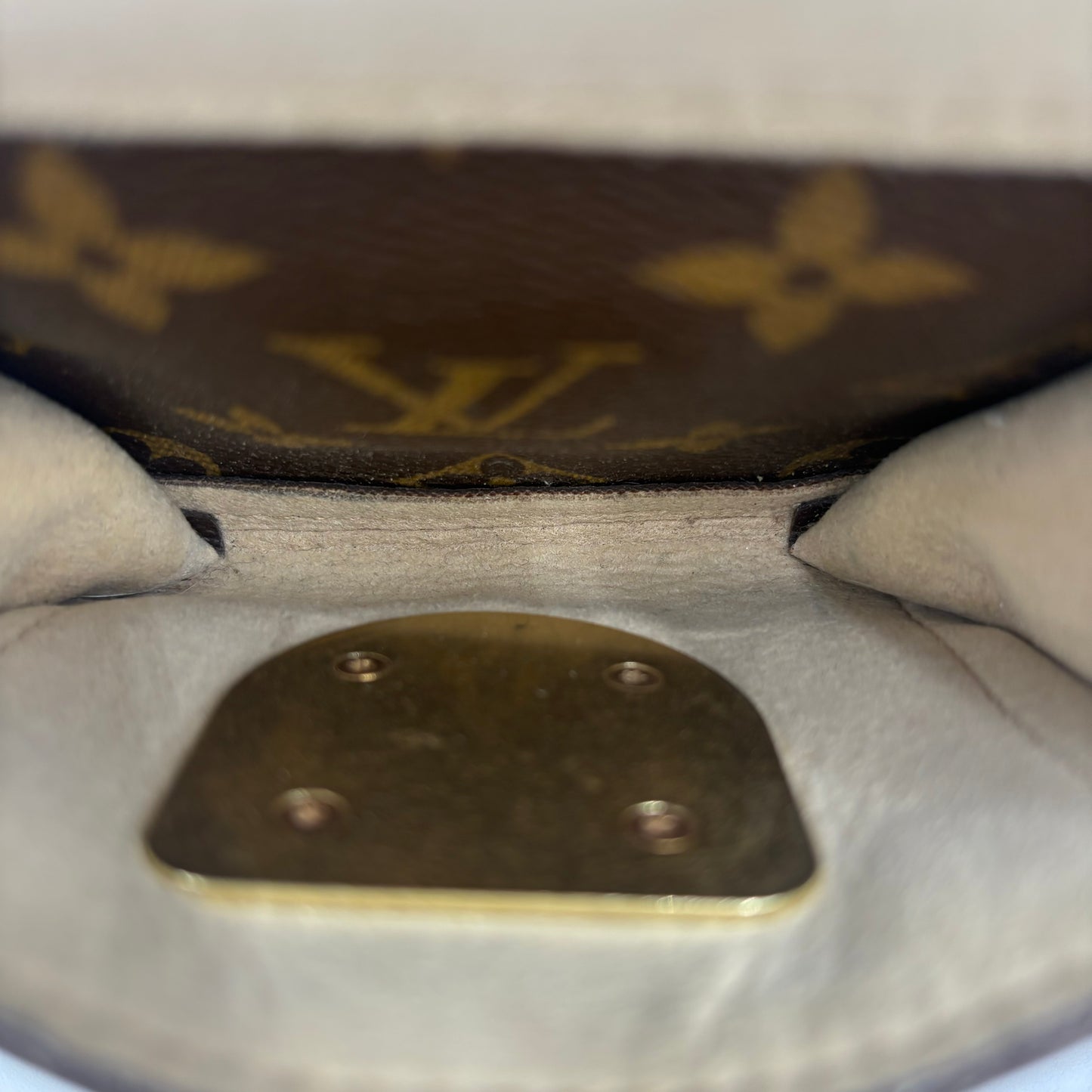 Louis Vuitton Hudson Shoulder Bag PM