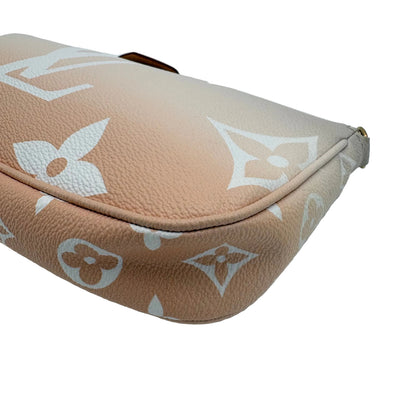 Louis Vuitton Multi Pochette Accessoires By The Pool