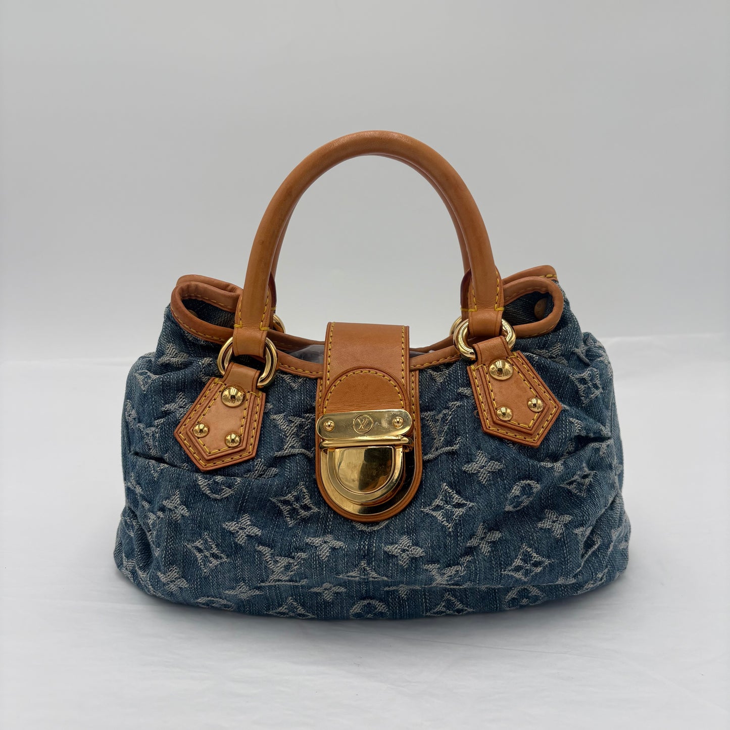 2006 Louis Vuitton Denim Pleated Bag