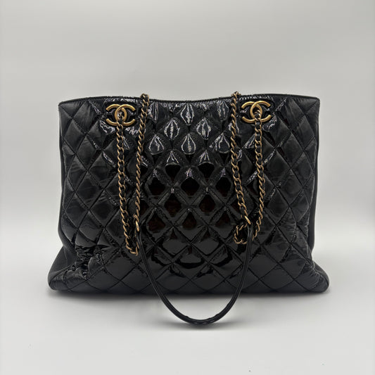 2015-16 Chanel Salzburg CC Eyelet Patent Shoulder Bag