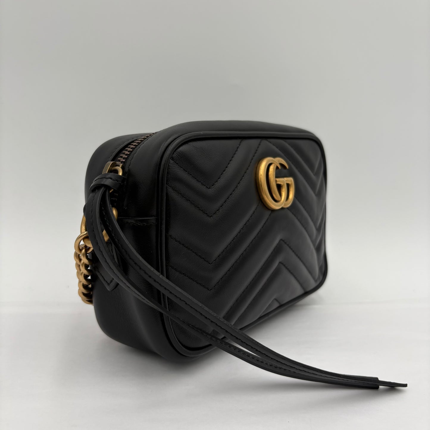 Gucci Mini GG Marmont Chain Shoulder Bag