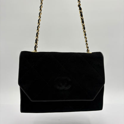 1986-88 Chanel Suede Diamond Stitch Flap Bag