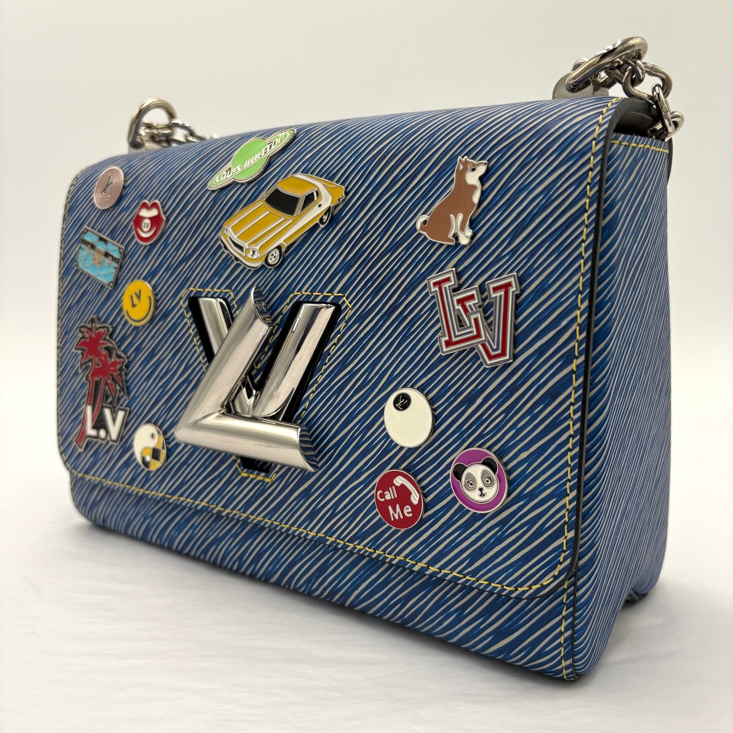 2017 Louis Vuitton Epi Twist Charms MM