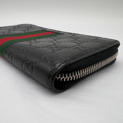 Gucci Black Leather Zip Wallet