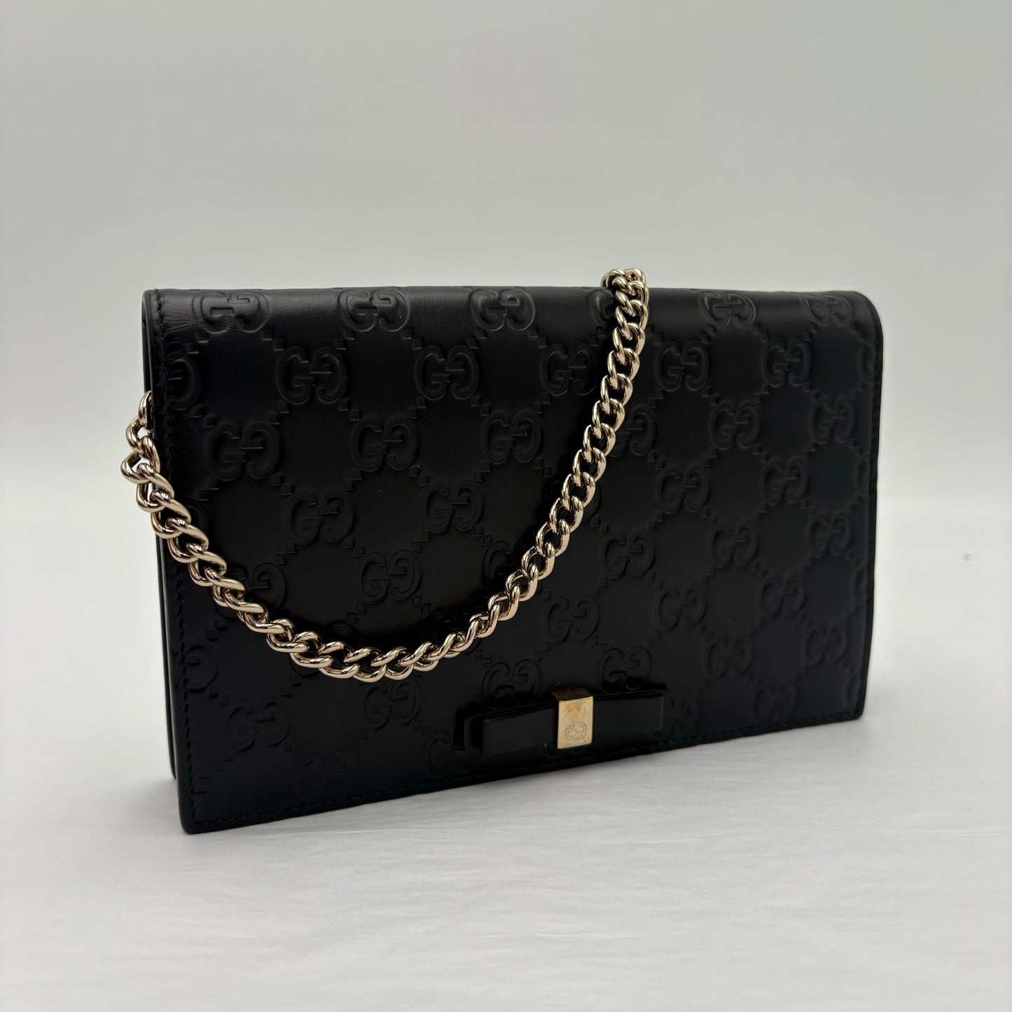 Gucci GG Signature Bowy WOC