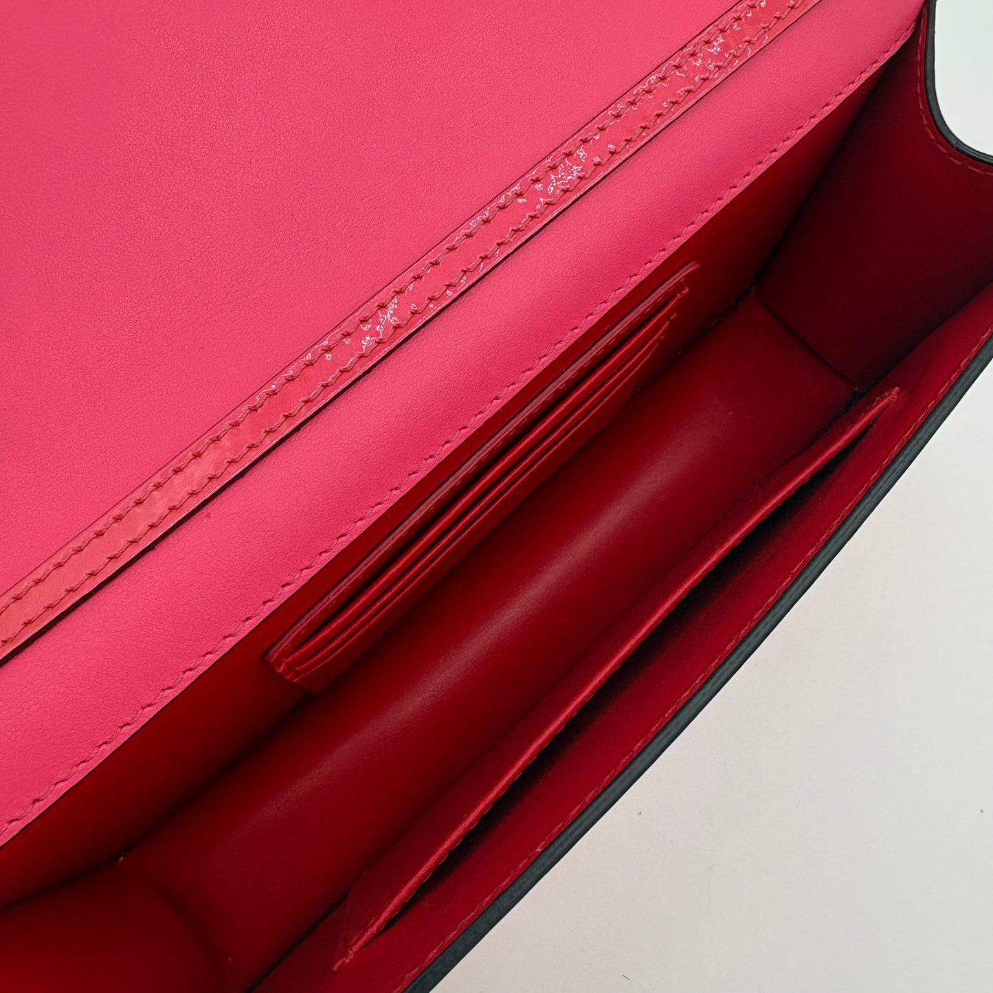 Christian Louboutin Loubi54 Clutch Pink
