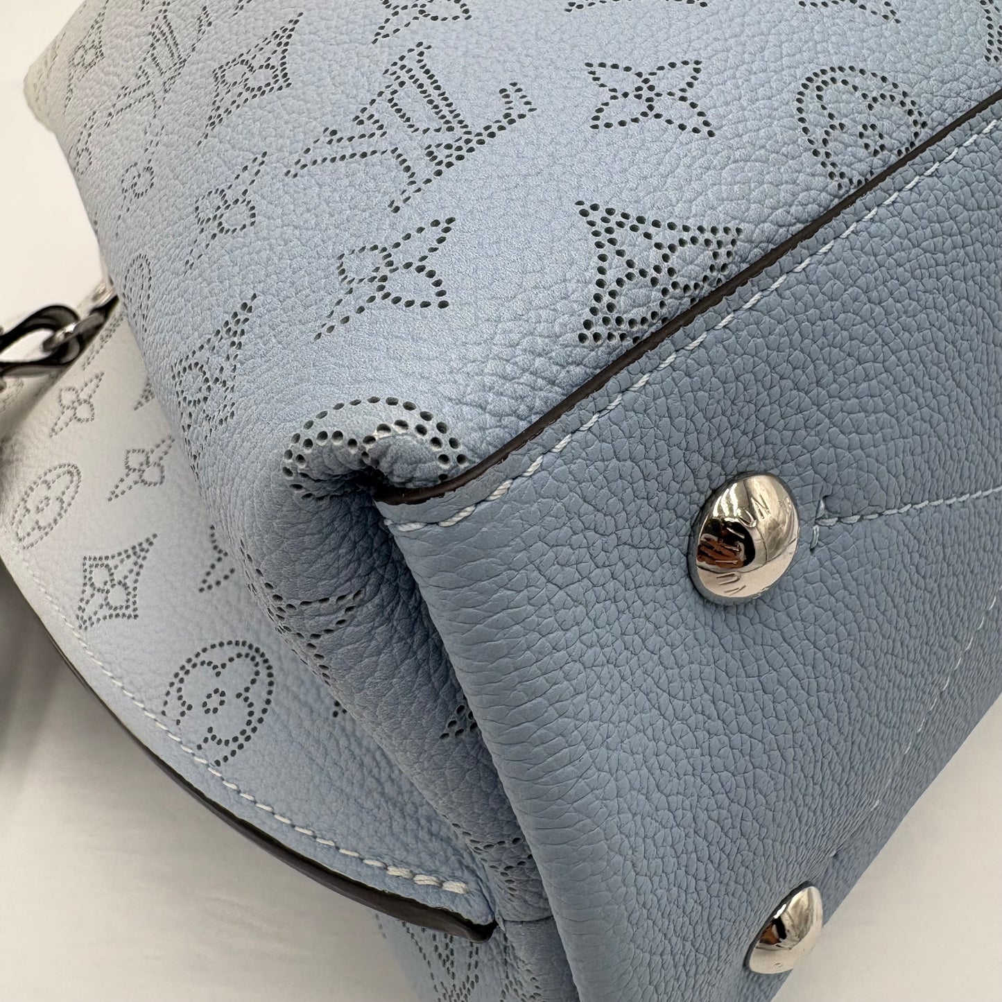 Louis Vuitton Mahina Muria Hombre Bucket