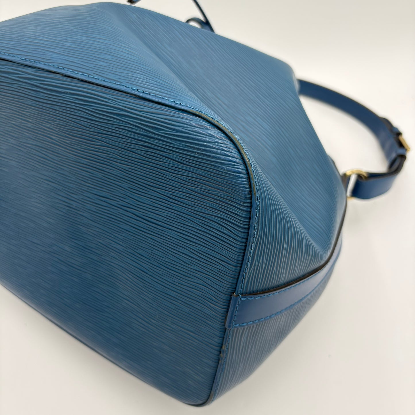 1999 Louis Vuitton Petite Noe