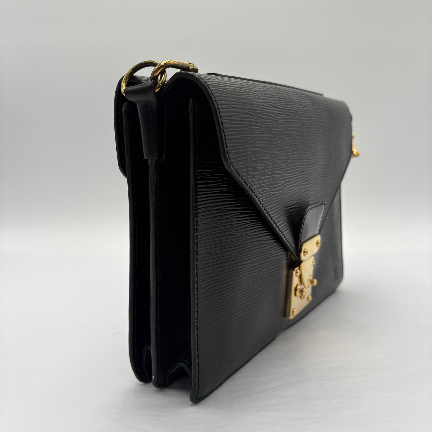 1992 Louis Vuitton Epi Sac Biface