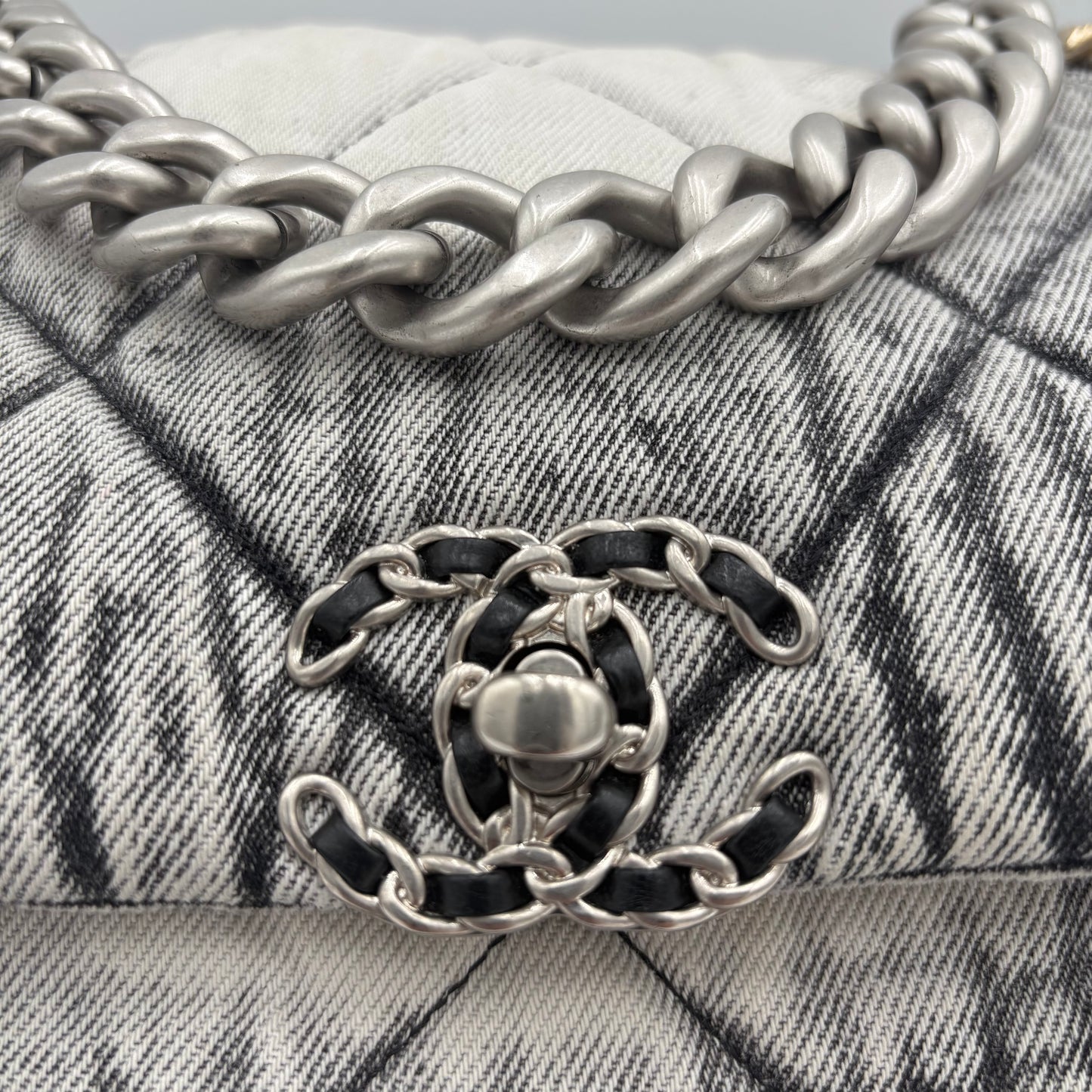 2023 Chanel Washed Denim Medium Chanel 19 Flap