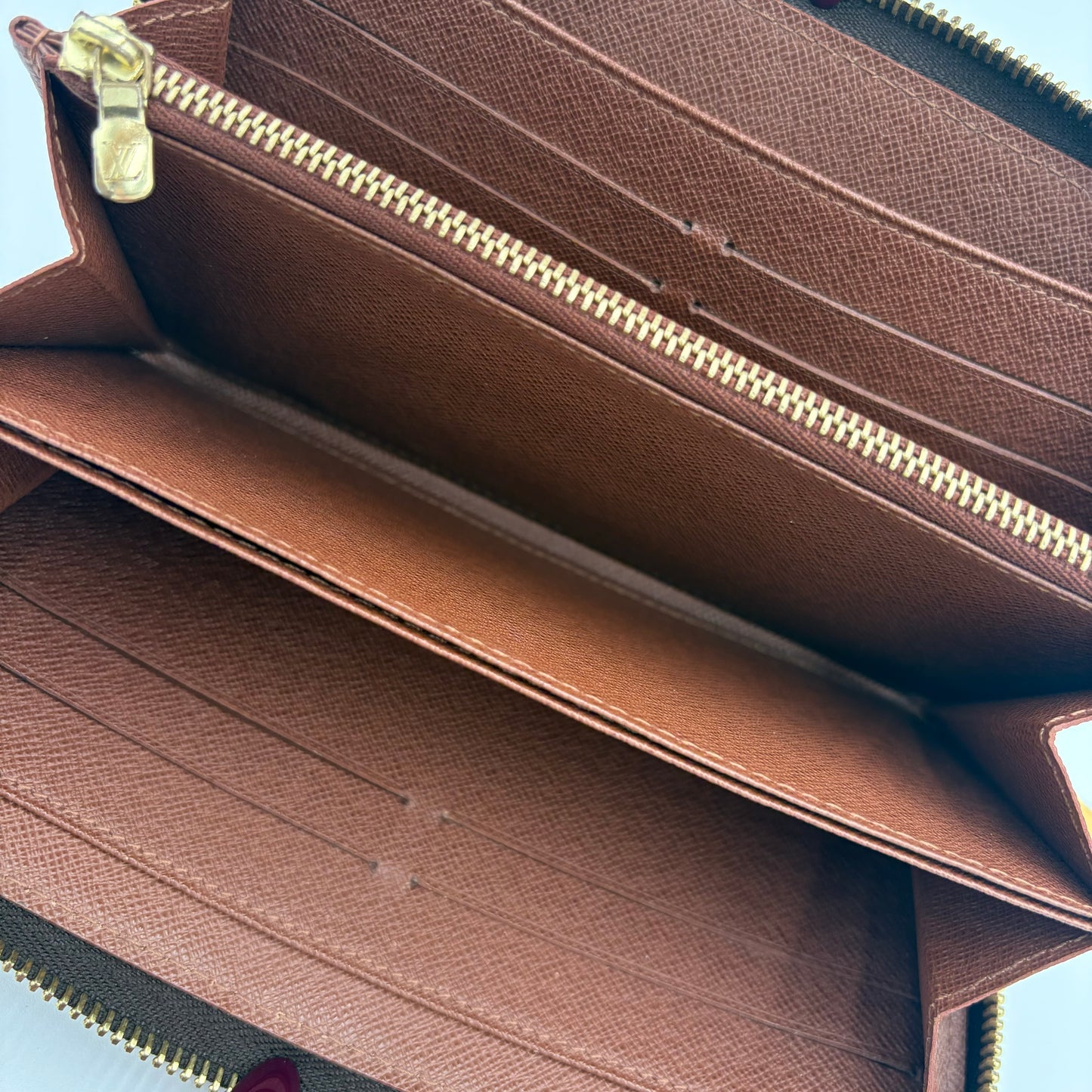 MINT Louis Vuitton Limited Edition Stephen Sprouse Roses Zippy Wallet