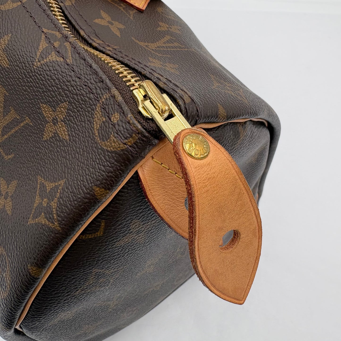 Chipped Louis Vuitton Monogram Speedy 35