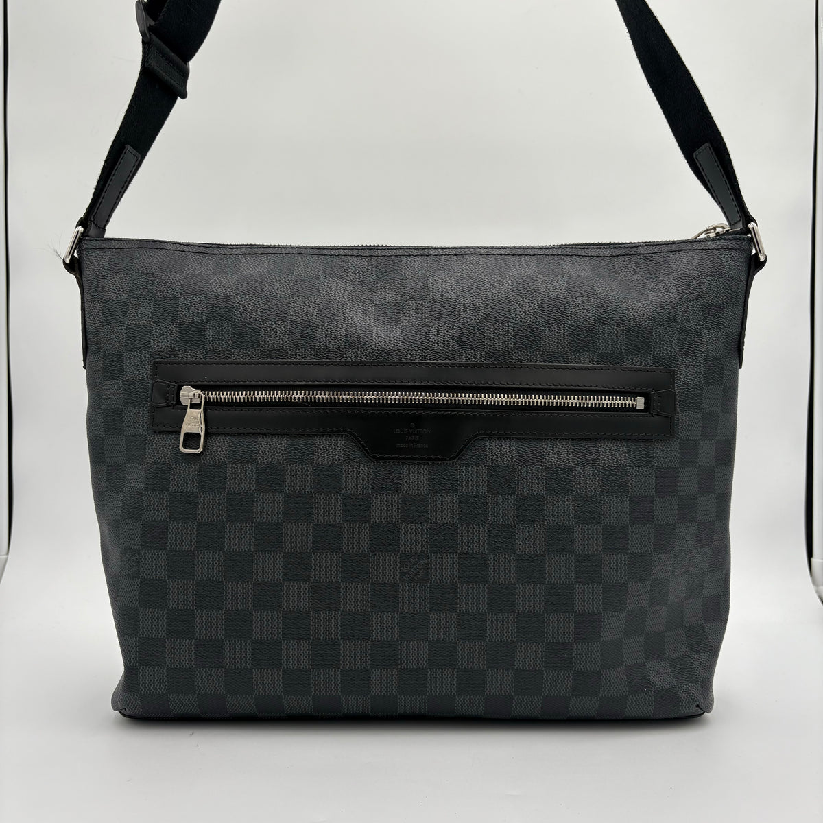 2011 Louis Vuitton Mick GM Crossbody Bag