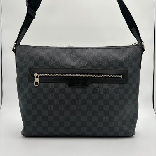 2011 Louis Vuitton Mick GM Crossbody Bag
