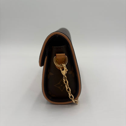 Chipped Louis Vuitton Pochette Camille Bag