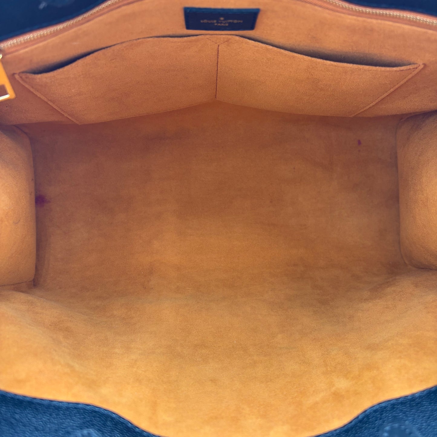 Louis Vuitton OnTheGo Giant Monogram Tote